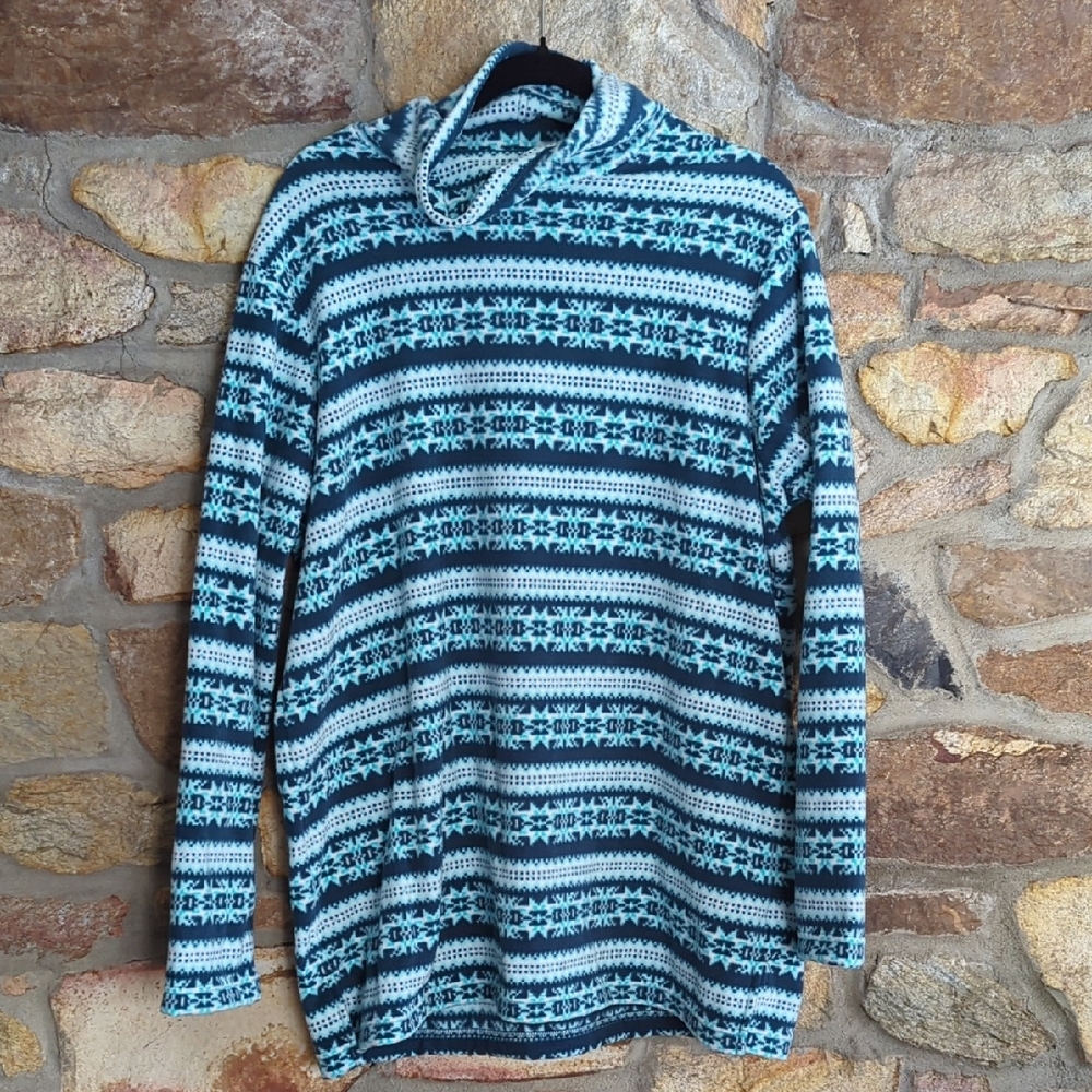 Lands End Snowflake Patterned Fleece